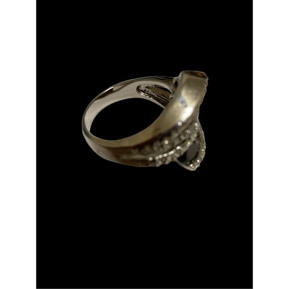 Silver black stone contemporary ring - Picture 5 of 6